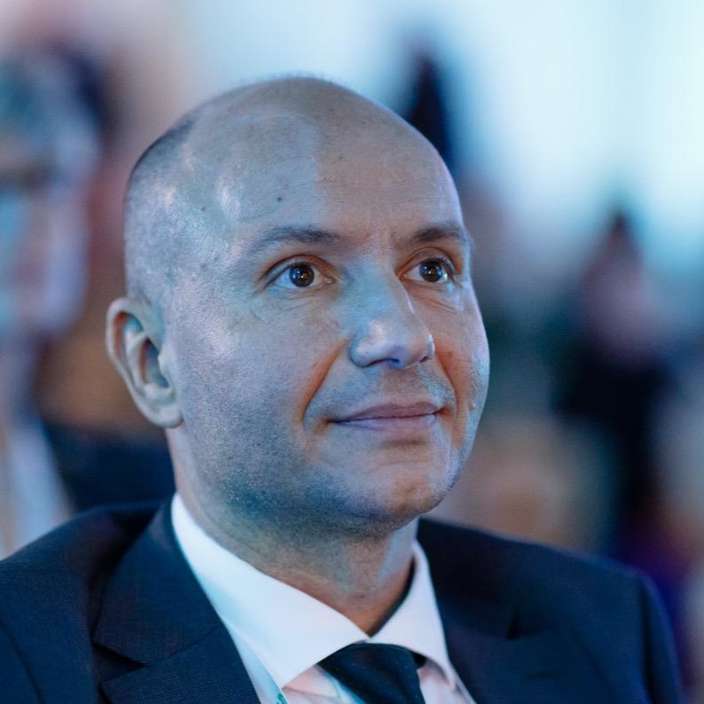 Prof. Dr. Răzvan Ene